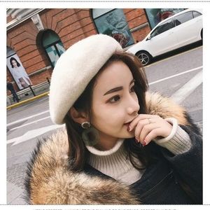 NEW Yesstyle White 100% Wool Beret